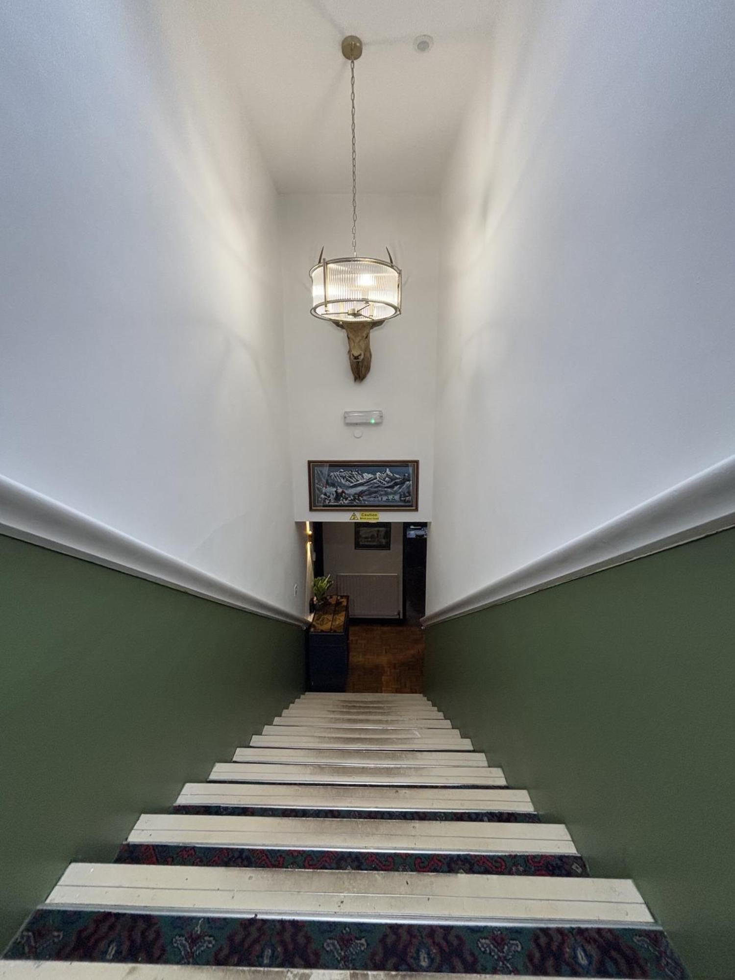 Bed and Breakfast Yak & Yeti Shrewsbury Zewnętrze zdjęcie